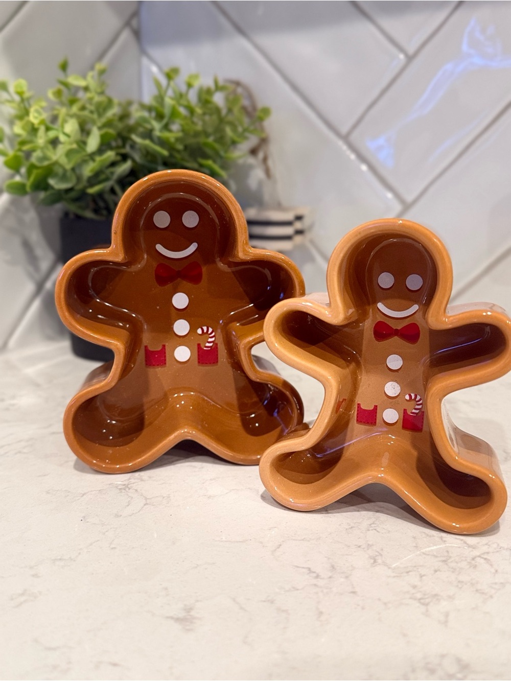Gingerbread Ceramic Serving Dishes - Set of 2